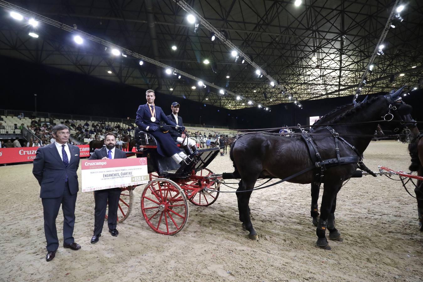 Caballistas y caballos recibieron este domingo sus premios como colofón a una gran edición de Sicab