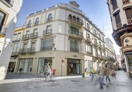 Zara cerrará su tienda de Velázquez dentro de su plan de reorganización en el Centro de Sevilla