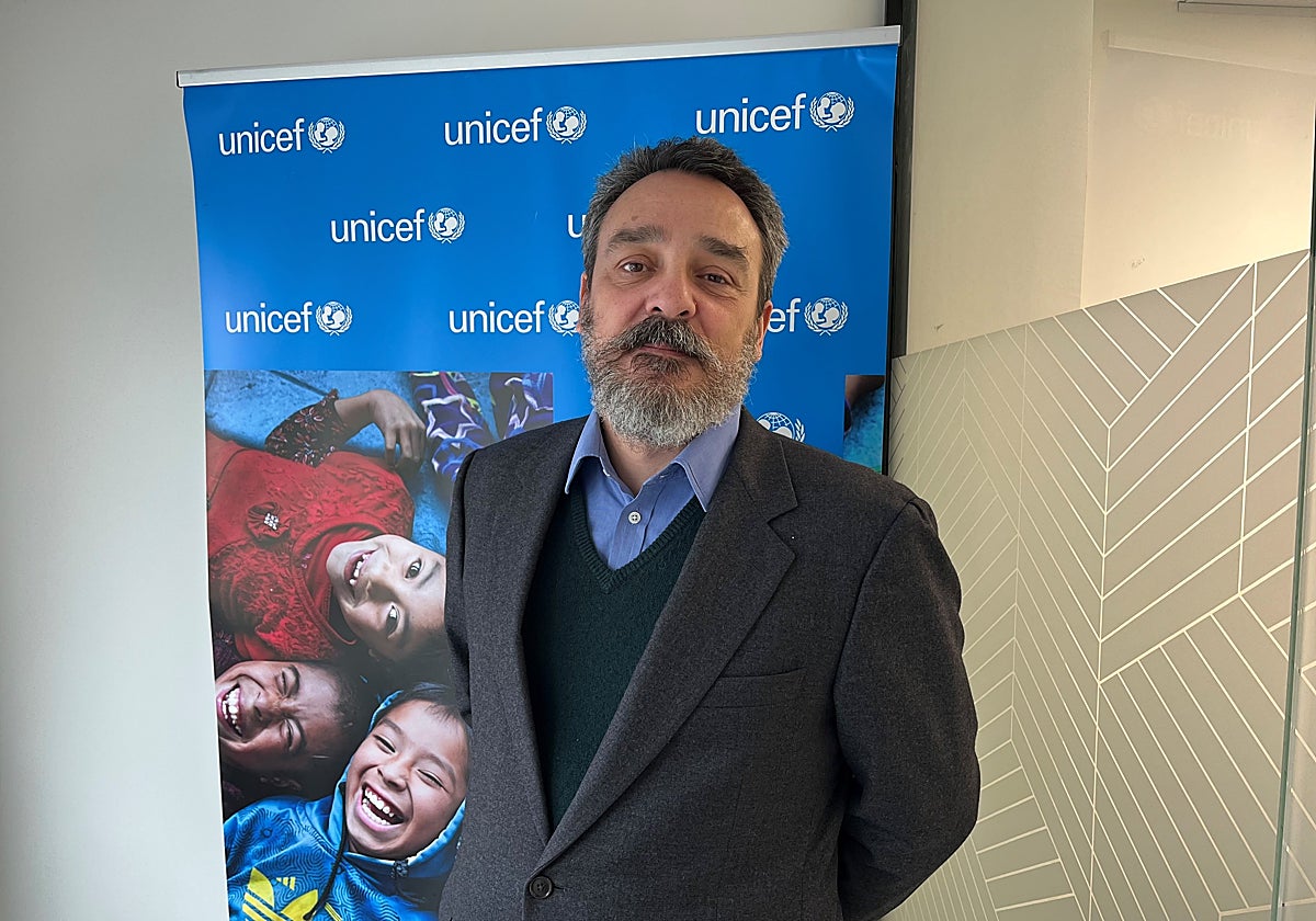 Joaquín González-Alemán, en la sede de Unicef Andalucía, en Plaza Villasís, en Sevilla