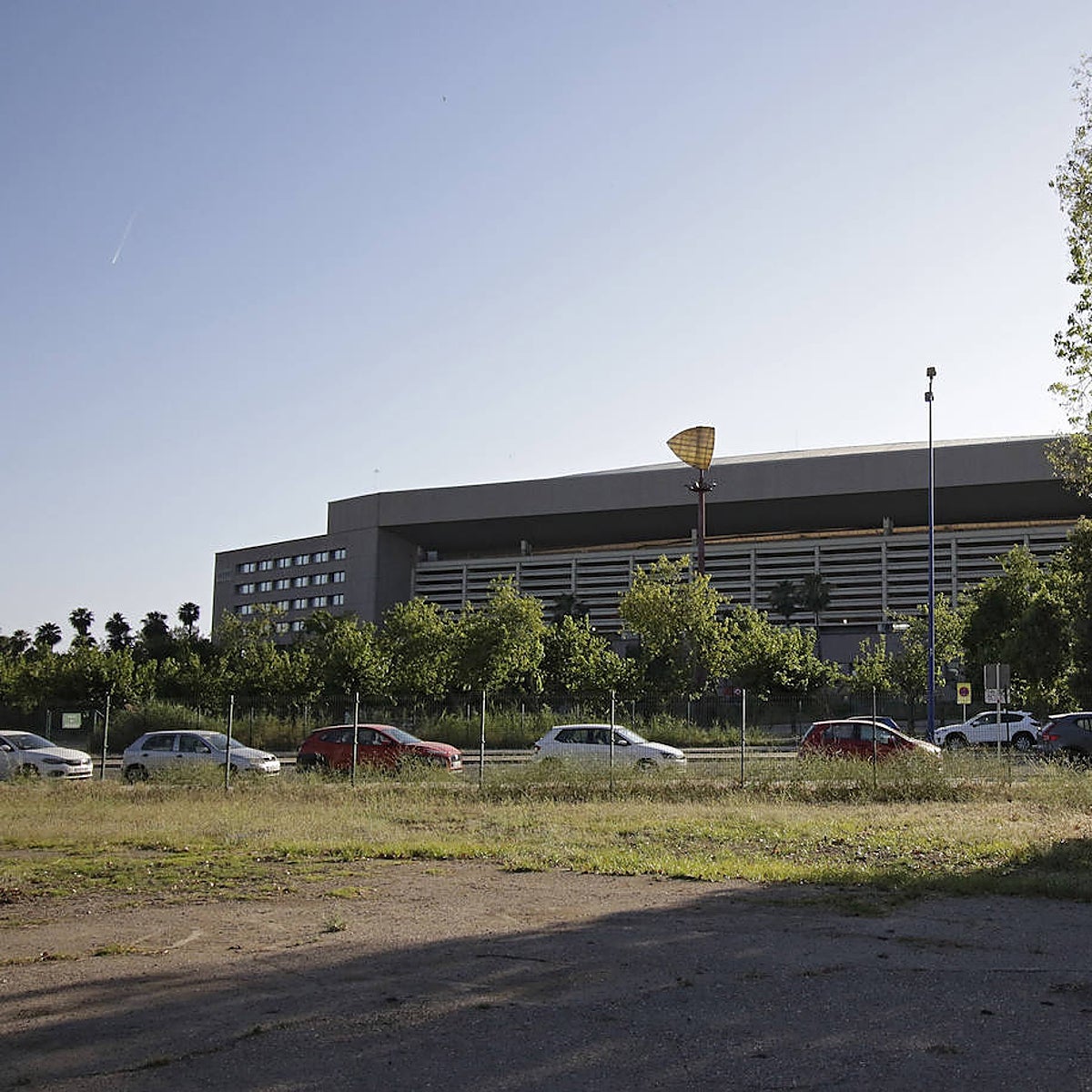 Una década después vuelve la idea de un pabellón cubierto en la Cartuja de Sevilla