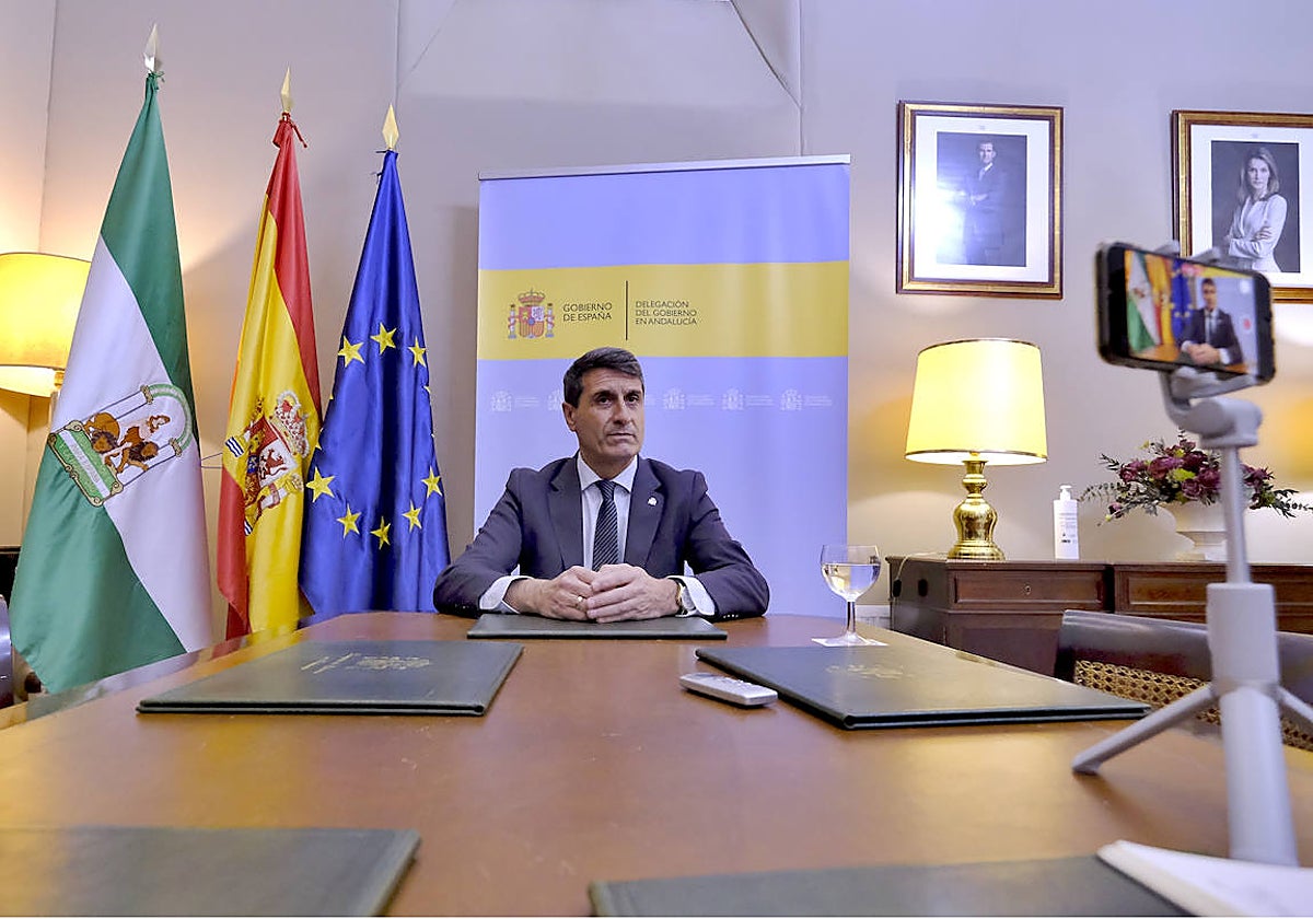 El delegado del Gobierno en Andalucía, Pedro Fernández, en una entrevista a ABC