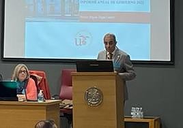 El rector de la Universidad de Sevilla advierte de que la nota de corte en Medicina puede llegar a 14