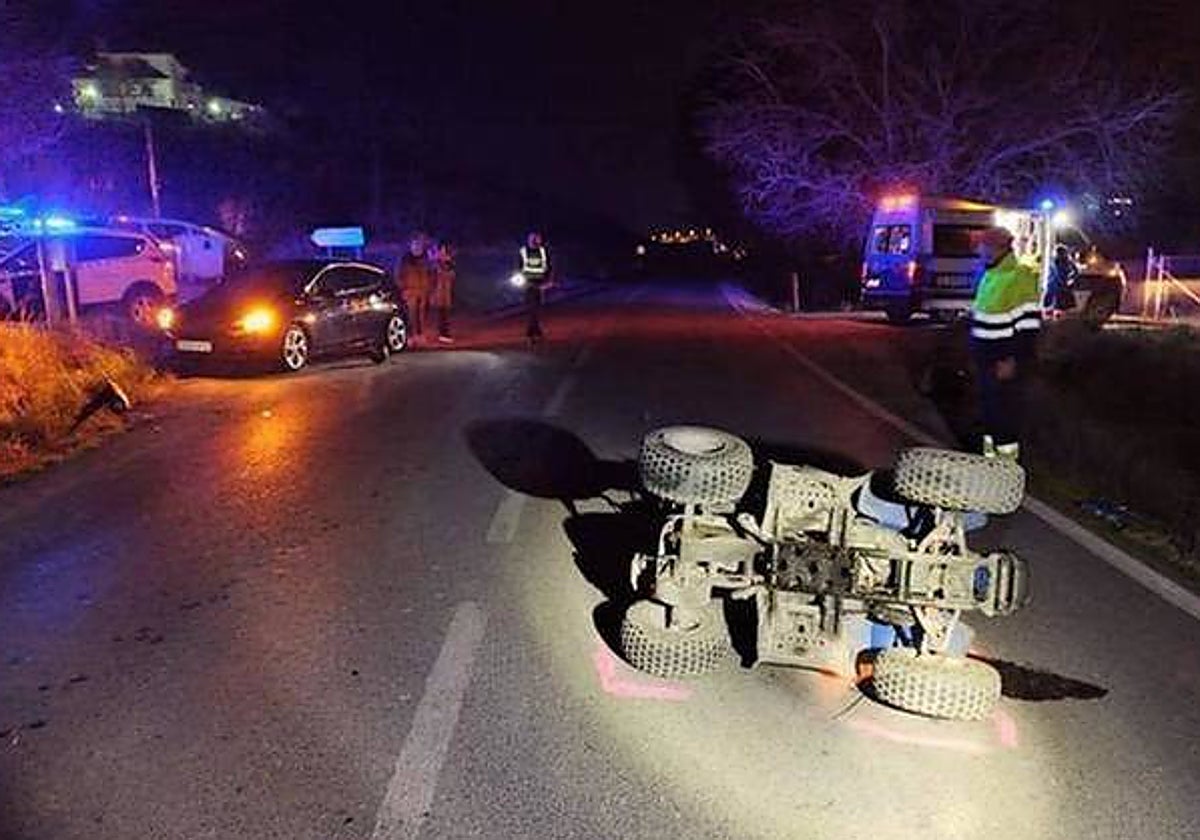 Imagen de archivo de un reciente accidente de tráfico con un quad implicado