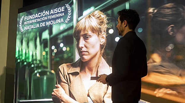 Premio a Natalia de Molina por la mejor interpretación femenina