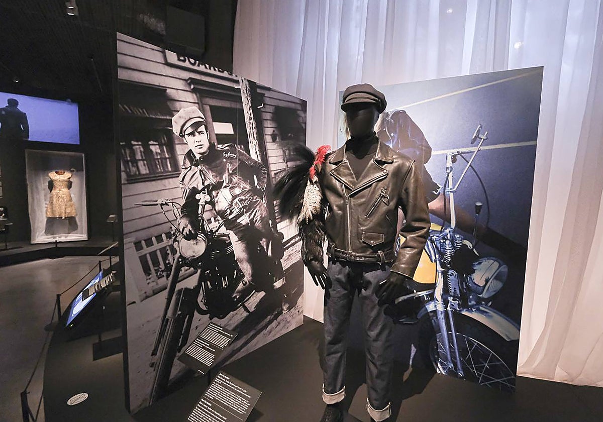 Exposición de Jean Paul Gaultier en el CaixaForum