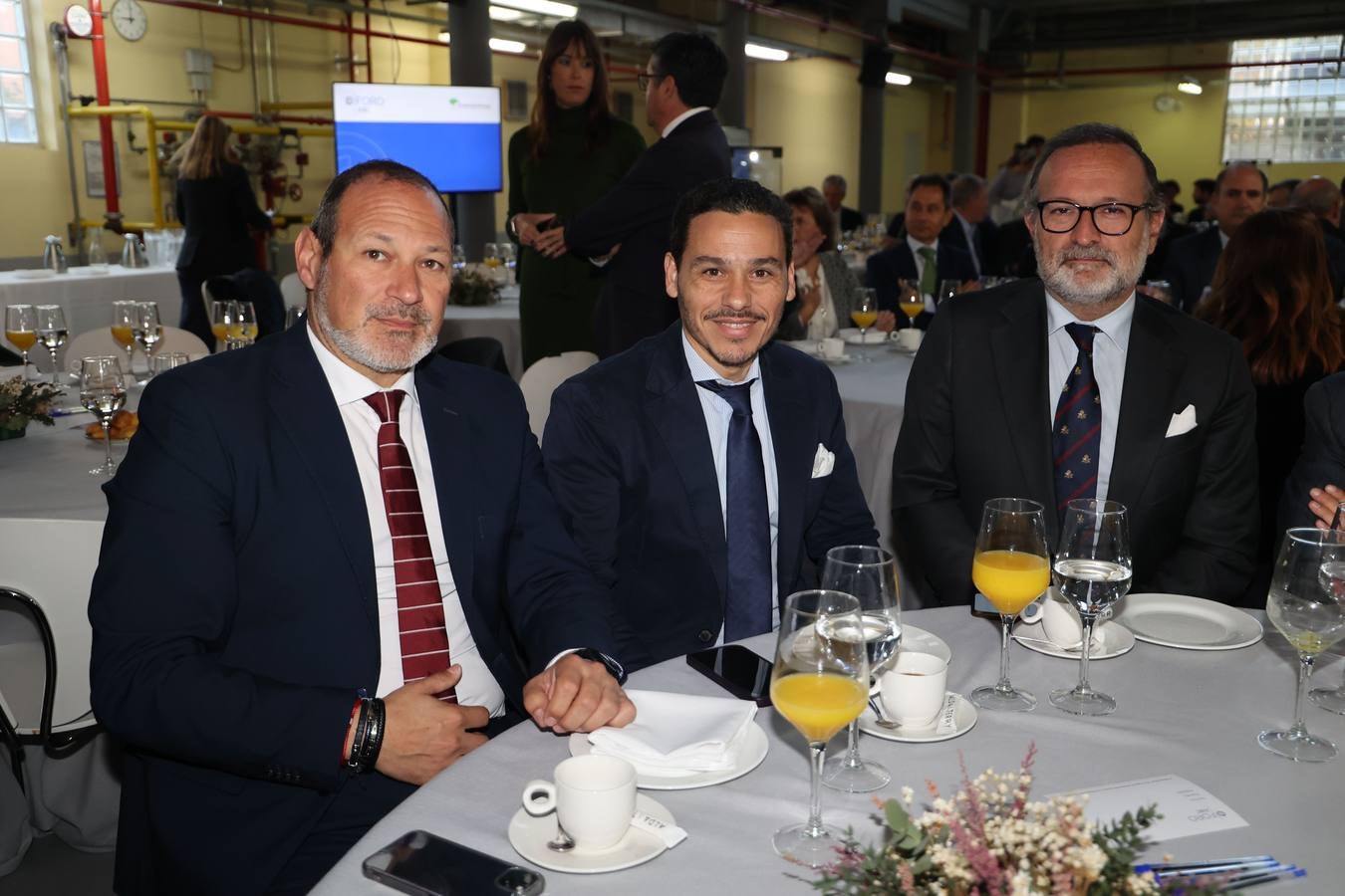 Ignacio Navarro, José María del Nido Carrasco y Alberto Pérez Solano