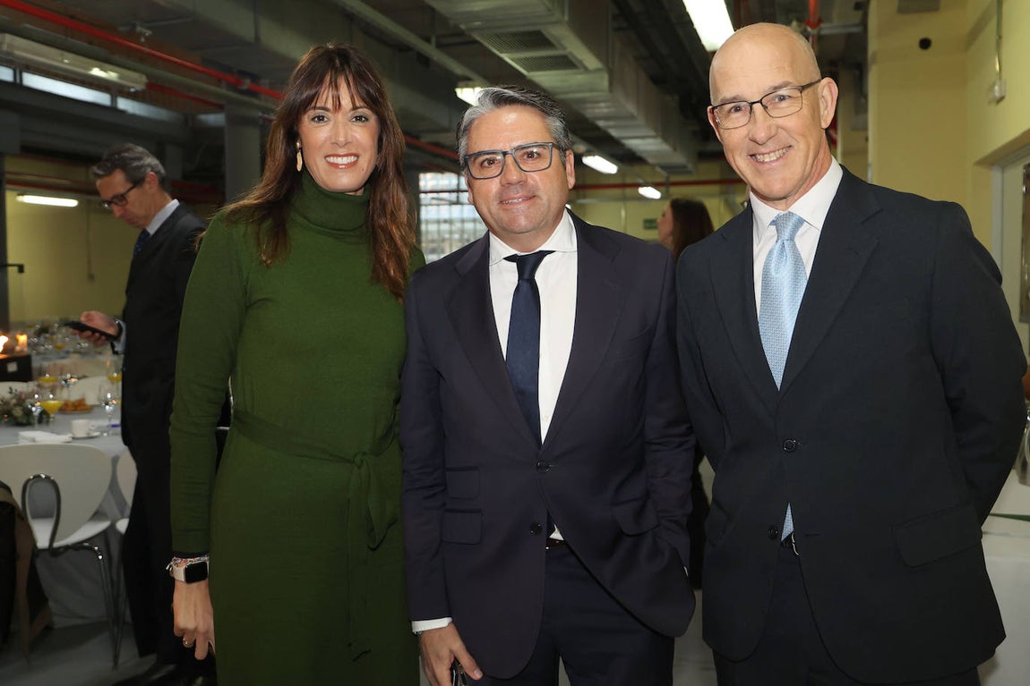 Zoila Borrego, Rafael Olmedo y Manuel Contreras