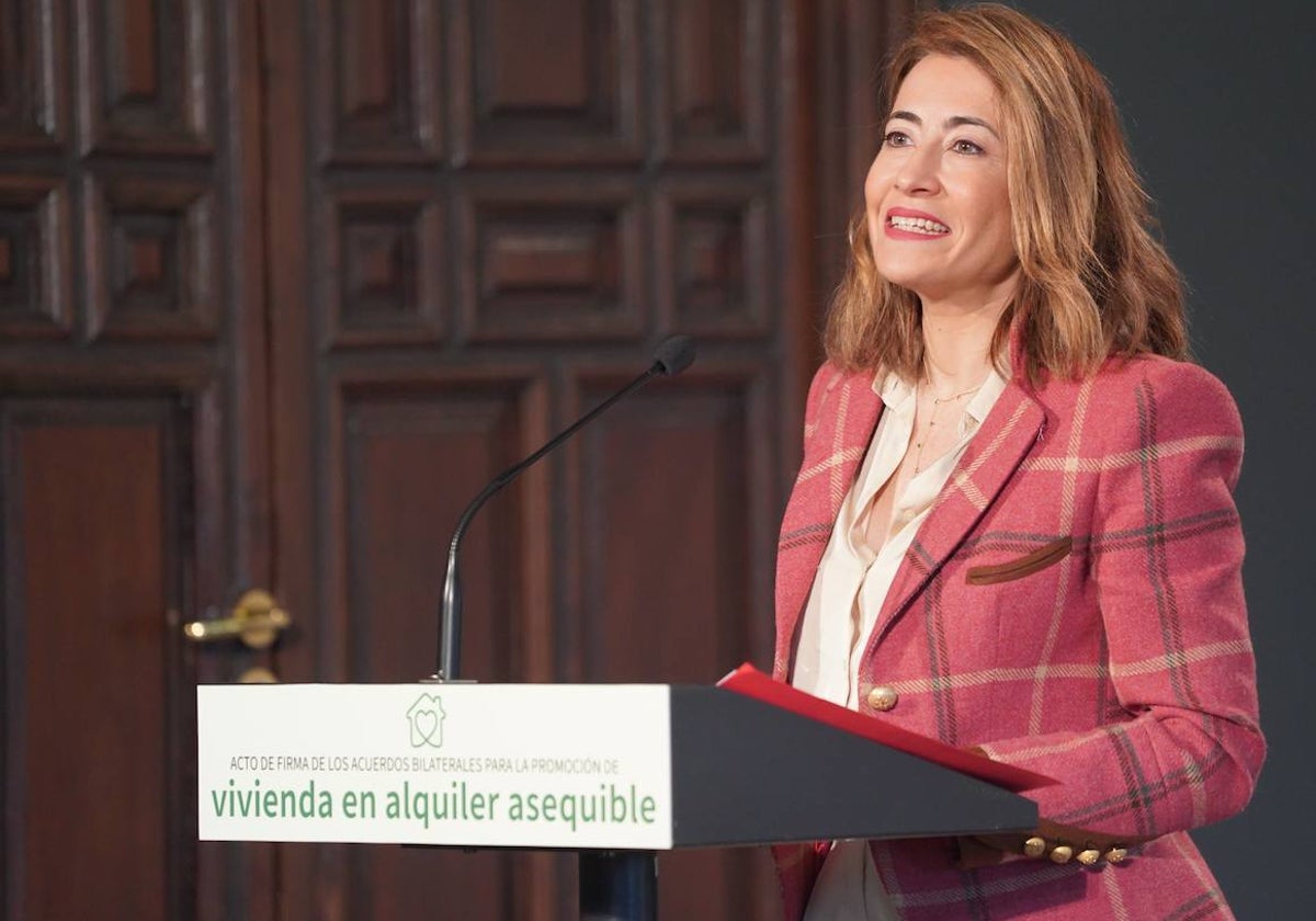 La ministra de Transportes, Raquel Sánchez, durante un acto celebrado este jueves en el Palacio de San Telmo