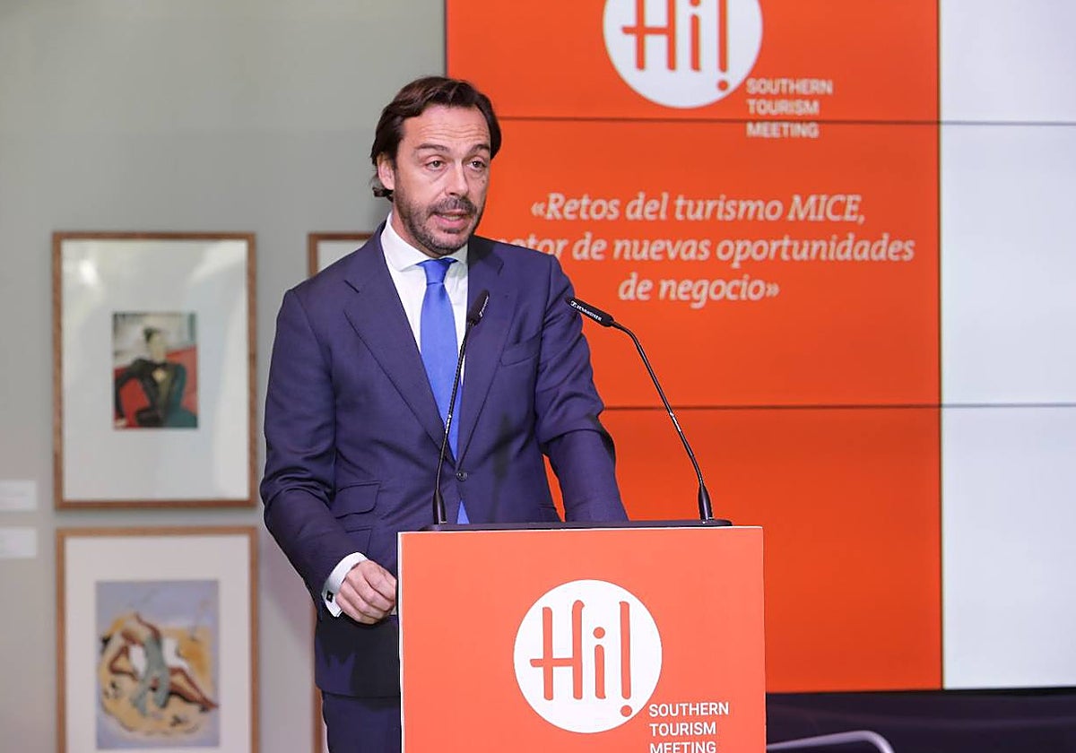 Guillermo Martín, durante su intervención en el foro del turismo de ABC