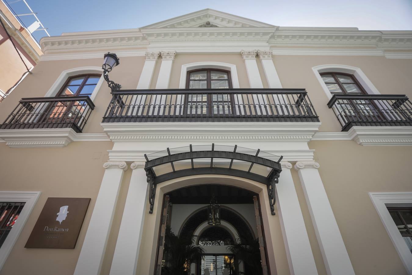 Instalaciones del hotel sevillano Don Ramón