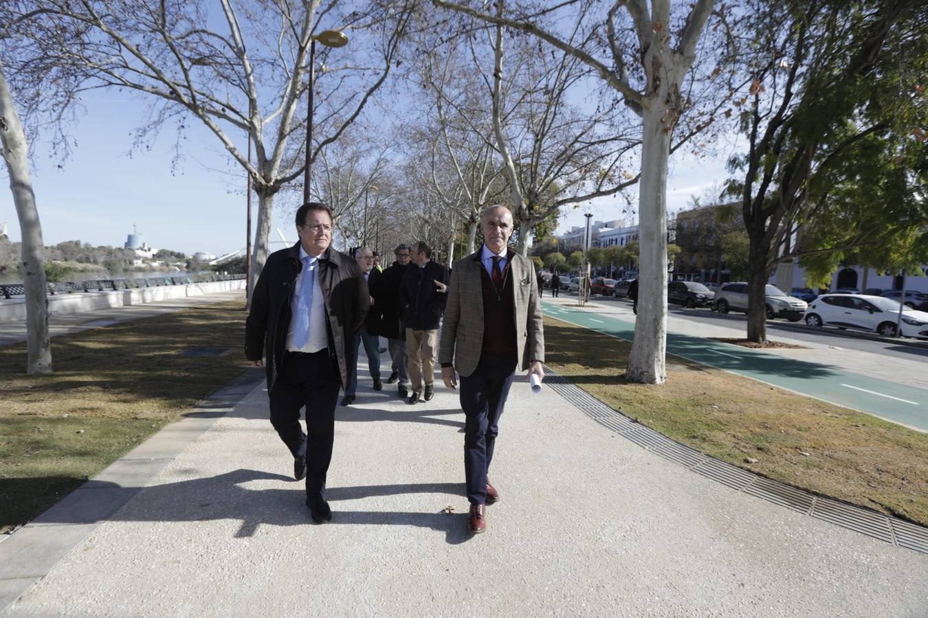 Los sevillanos ya pueden disfrutar de este nuevo tramo de la calle Torneo y de la plaza