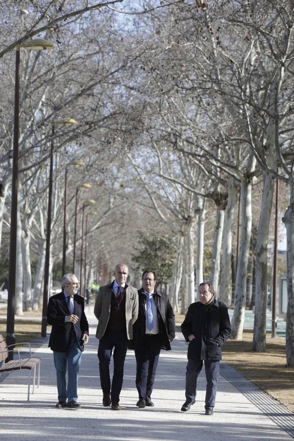 Los sevillanos ya pueden disfrutar de este nuevo tramo de la calle Torneo y de la plaza