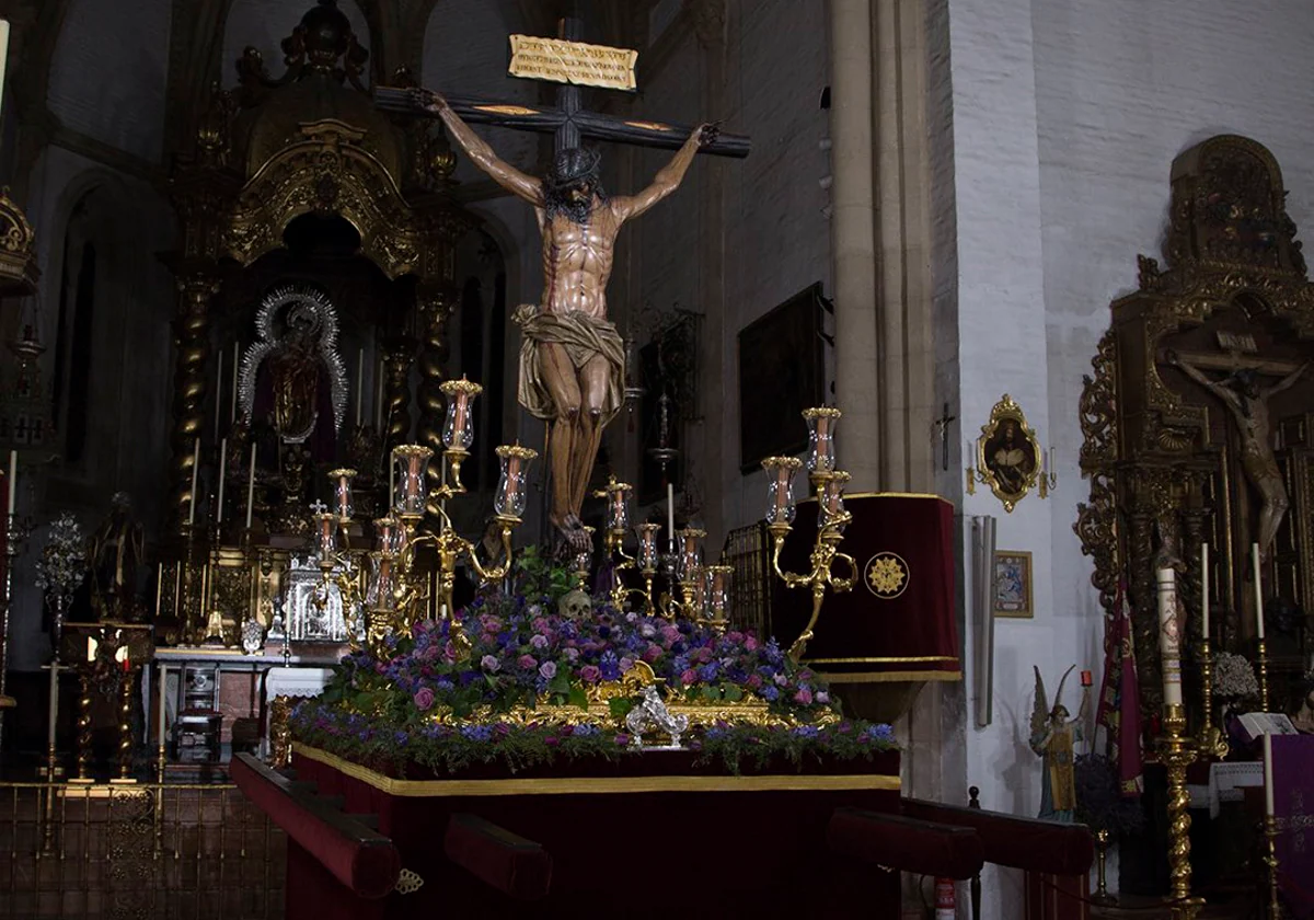 El Cristo De Las Almas De Los Javieres, Preparado Para El Viacrucis De ...