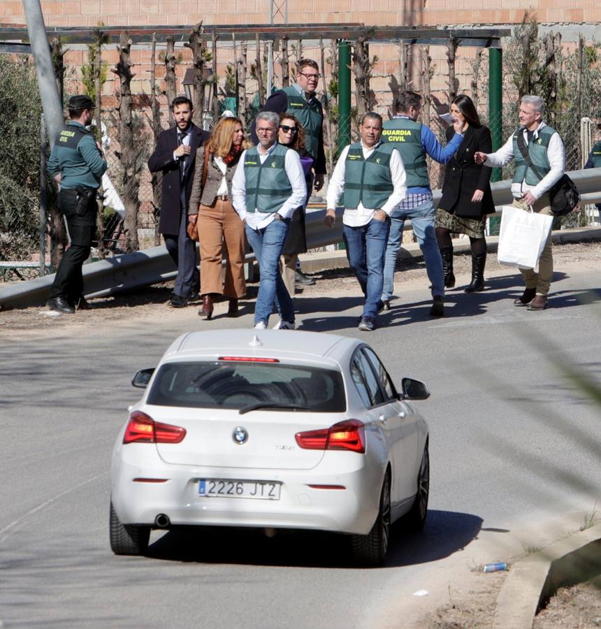En imágenes, tensión durante la reconstrucción del crimen de El Rubio