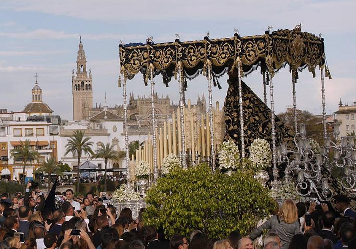 La Estrella saldrá con el palio de Rodríguez Ojeda en la Semana Santa