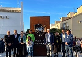 Santiponce estrena un monumento a los donantes de órganos para crear «conciencia» de «generosidad»