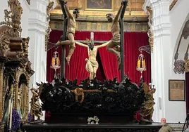 El Cristo de la Salud de la Carretería, la primera imagen en su paso para la Semana Santa de Sevilla