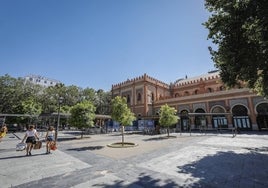 Adif se queda otra vez sin inversor para gestionar el centro comercial Plaza de Armas de Sevilla