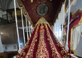 La Virgen de Regla de los Panaderos saldrá con el antiguo manto en la Semana Santa de Sevilla de 2023