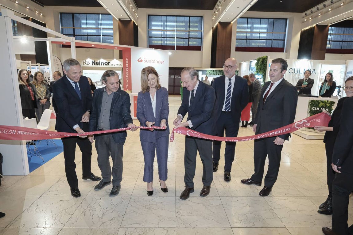 Inauguración de la novena edición de la feria inmobiliaria en el Hotel NH Collection de Sevilla