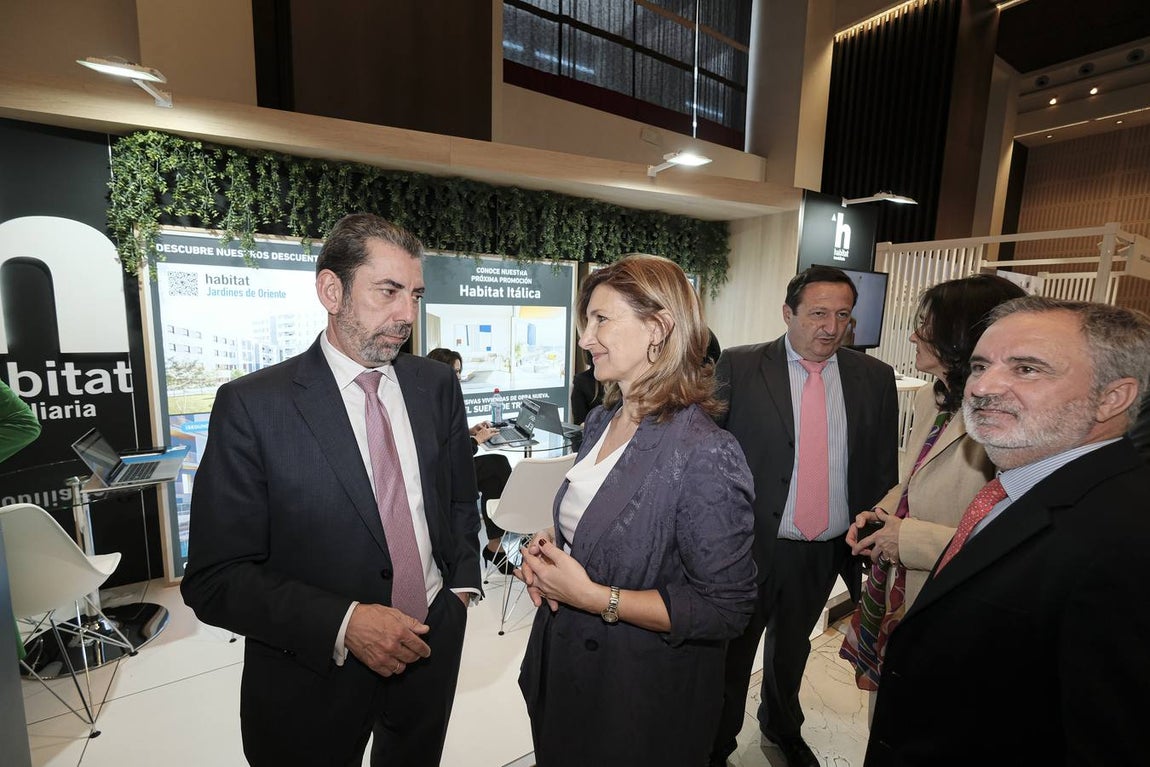 Inauguración de la novena edición de la feria inmobiliaria en el Hotel NH Collection de Sevilla