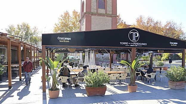 Terraza del quiosco bar del parque de los Perdigones