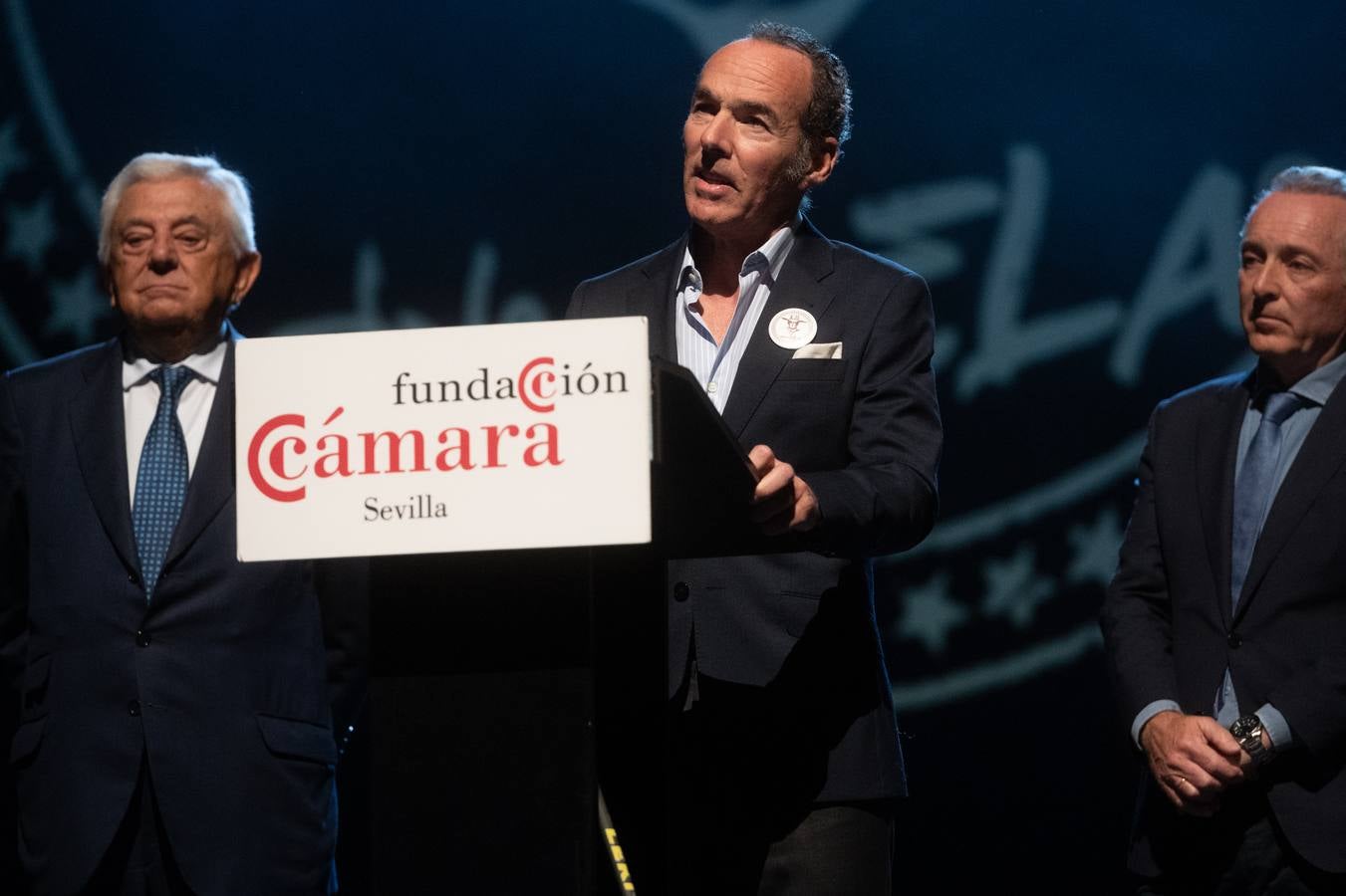 Diferentes momentos de la gala flamenca a beneficio de la Asociación DalecandELA