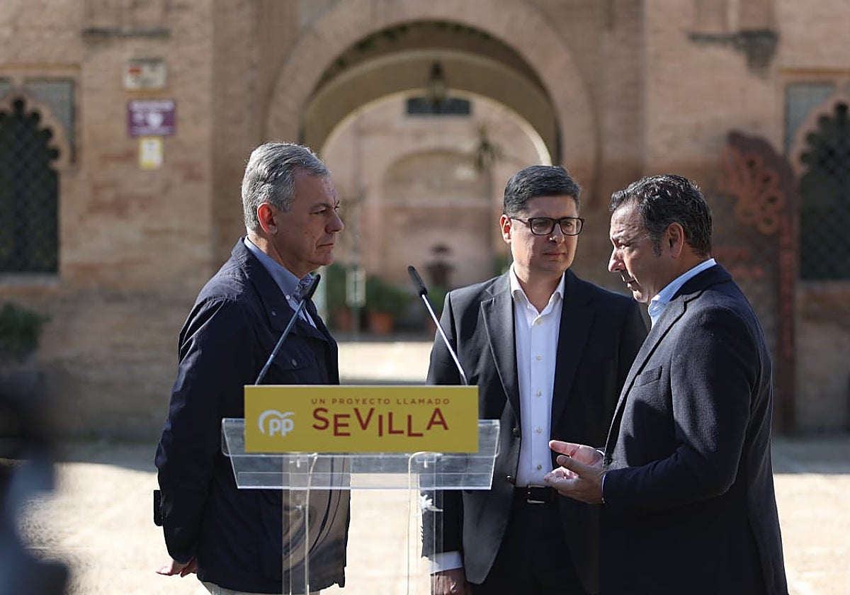 Álvaro Pimentel con José Luis Sanz y Ricardo Sánchez