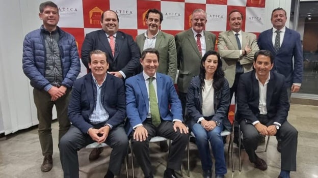 Miembros de la primera junta de creación de la Asociación ATICA que celebrará su asamblea constituyente el 12 de abril