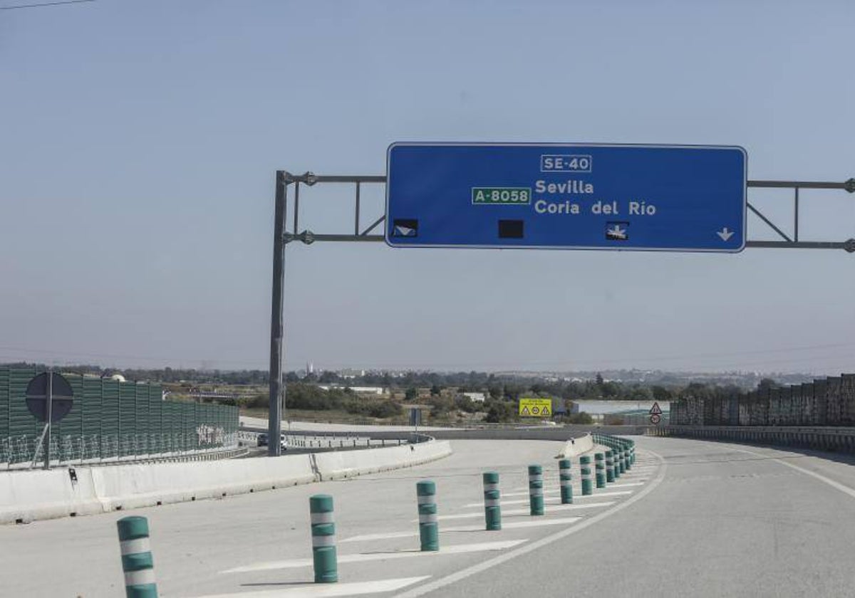 El tramo de la SE-40 que enlaza con Coria