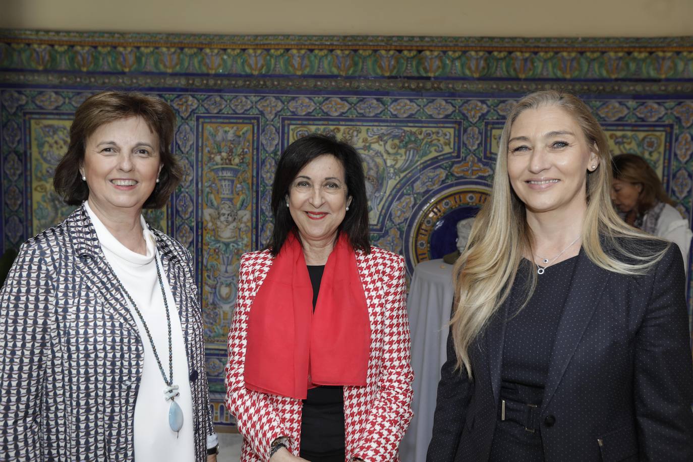 Roció Medina, Margarita Robles y Asunción Álvarez