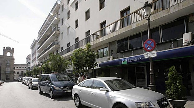 Zona de carga y descarga en el Hotel Inglaterra