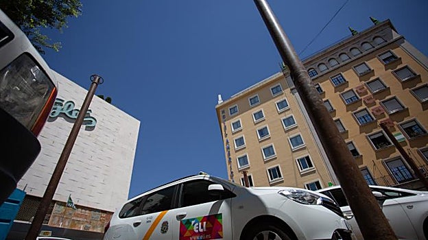 Parada de taxis en la Plaza del Duque