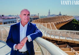 El alcalde de Sevilla protagoniza un reportaje de la revista Vanity Fair