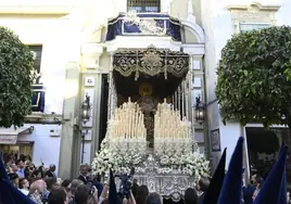 La Estrella reluce con su palio histórico este Domingo de Ramos