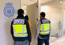 Detenido un extrabajador municipal de mantenimiento de Écija por robar en máquinas de 'vending'
