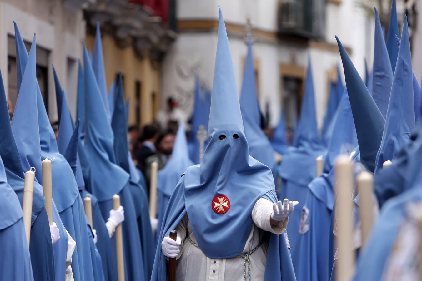 Salida de la hermandad de San Esteban en el Martes Santo de la Semana Santa de Sevilla 2023