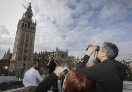 Los trabajos de restauración de la cara norte de la Giralda comenzarán este lunes 17 de abril