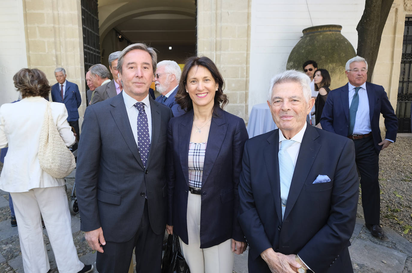 Antonio de Mora, María Isabel Solís y Francisco Escalante