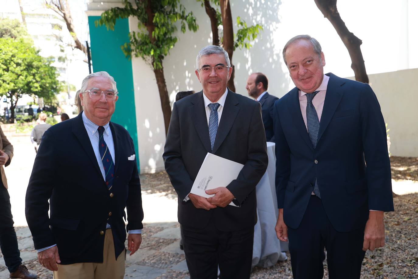 Enrique Moreno de la Cova, Francisco Serrano Osuna y Álvaro Rodríguez Guitart