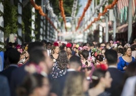 Diccionario básico de la Feria de Abril de Sevilla 2023: las palabras para pisar el real «con arte»