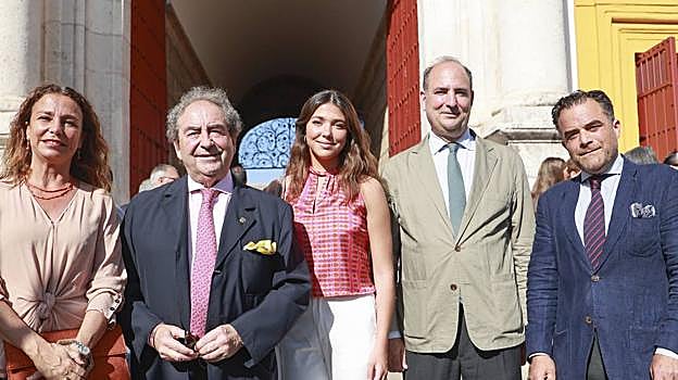 Daniel Luque pone cara la Feria de Abril, incluso antes de su alumbrado