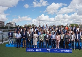 El PP presenta a sus 106 candidatos para la provincia de Sevilla