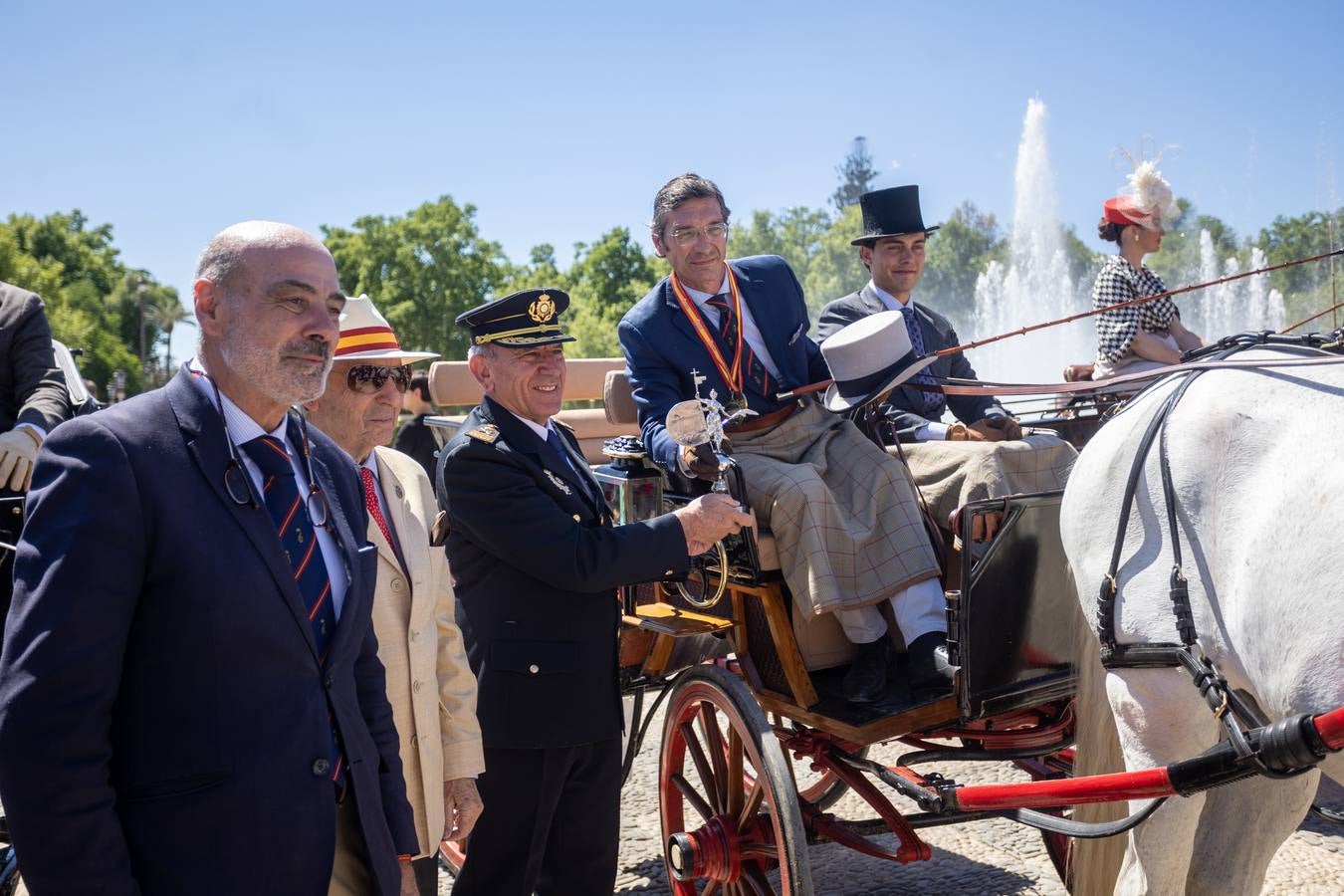 Entrega de trofeos del Campeonato Internacional de Enganches de Tradición en Sevilla