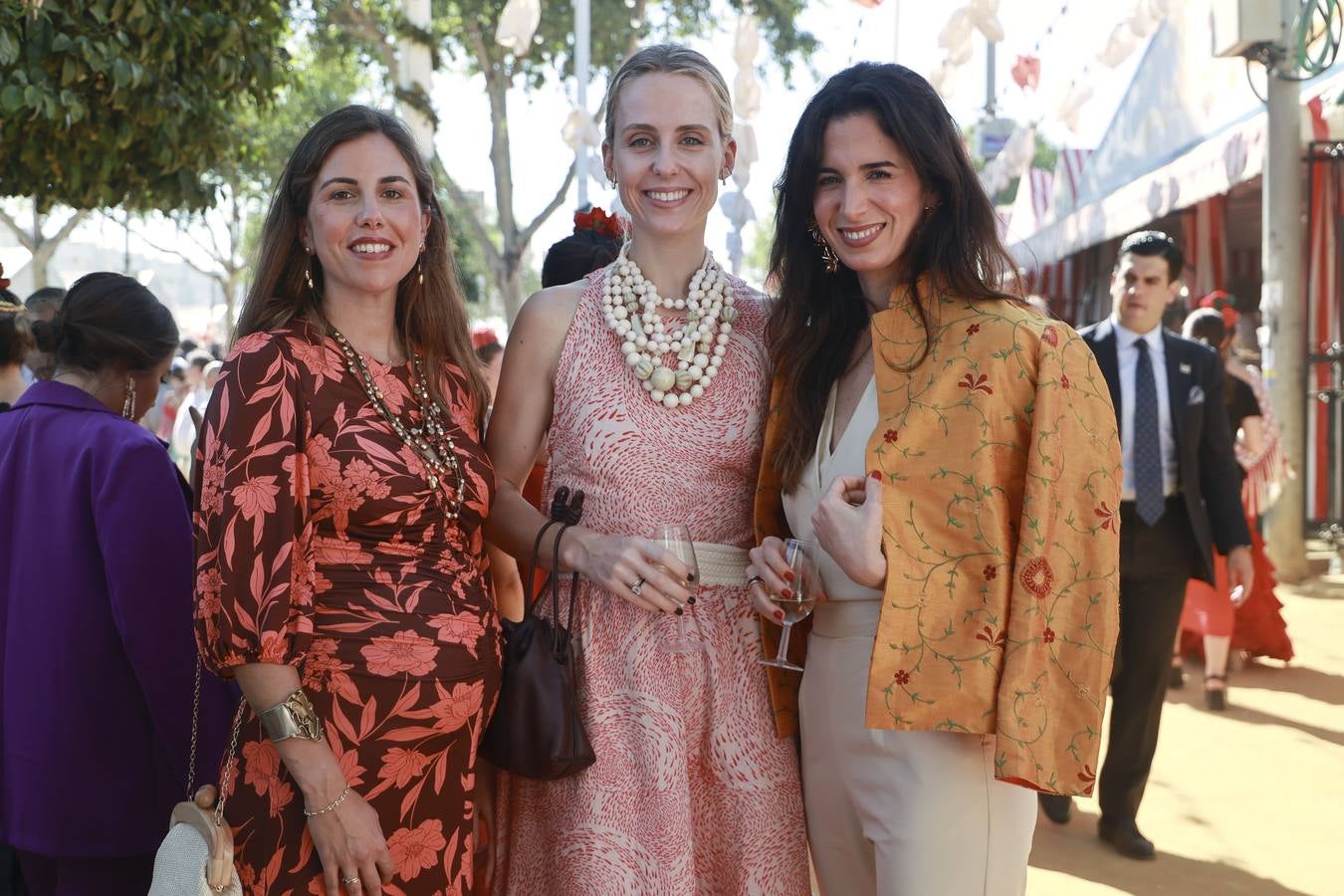 Mercedes García de Tejada, Isabel Velasco y Claudia Bernad