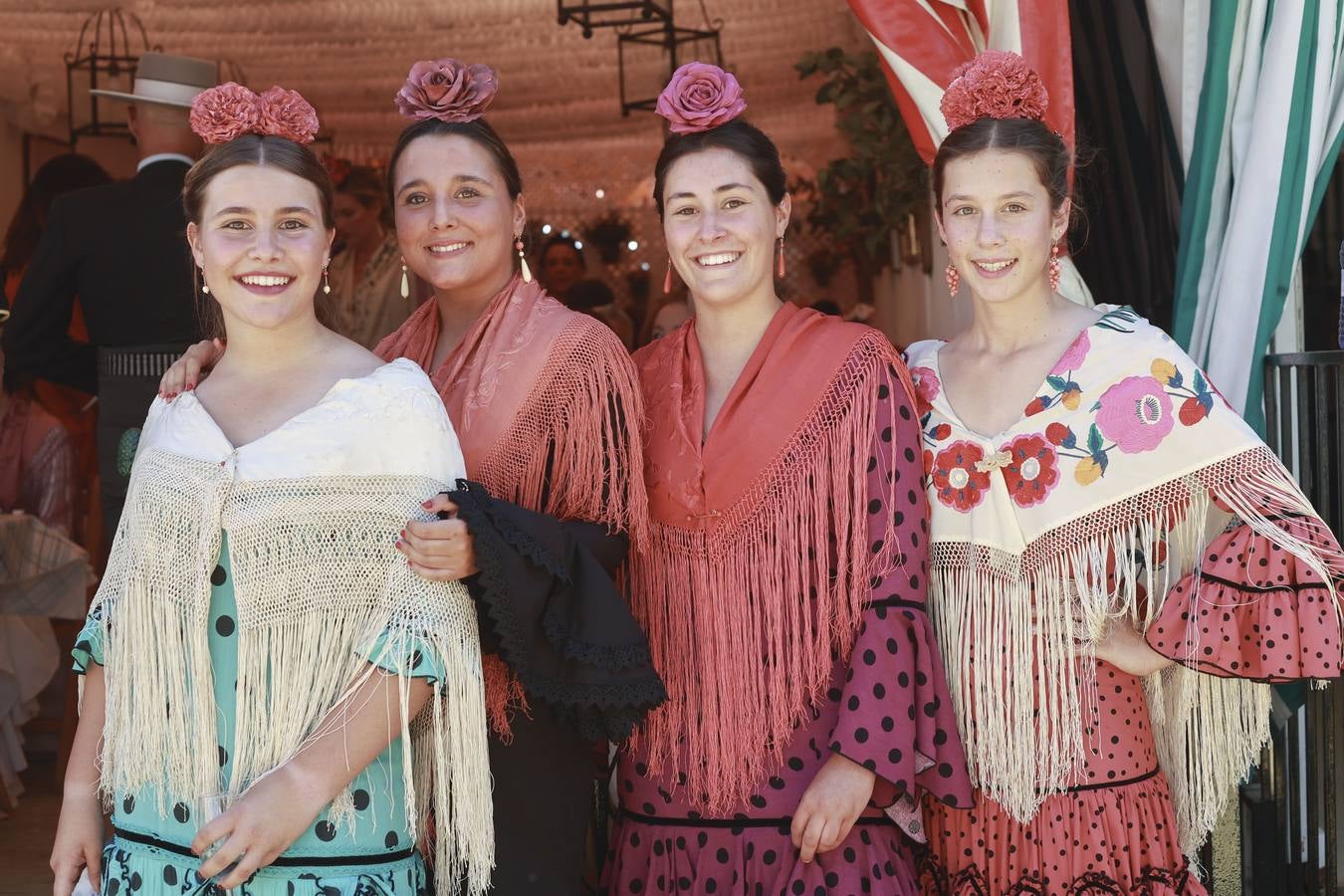 Elena Alonso, Carlota Santiago, Reyes Escudero y Gloria Hernández