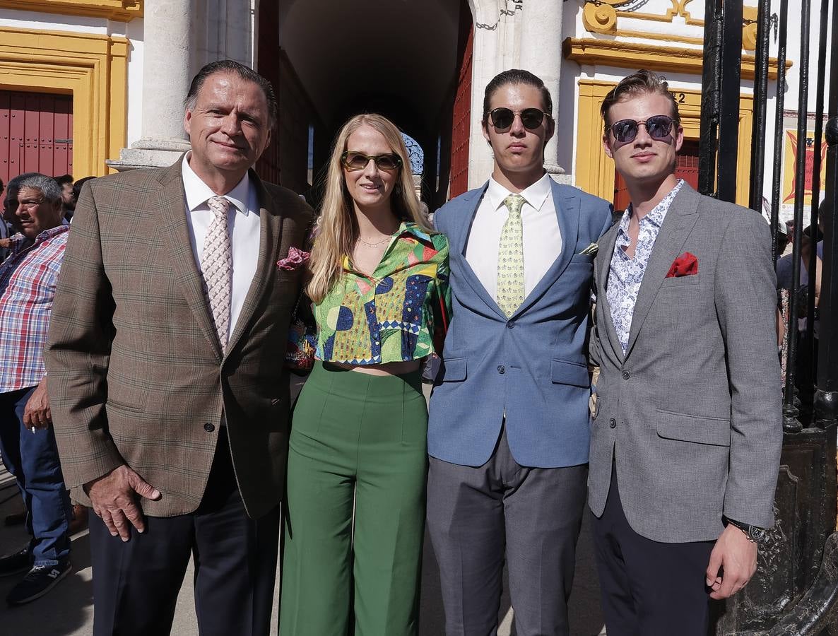 Pablo, Jimena, Pedro y Pablo Moreno