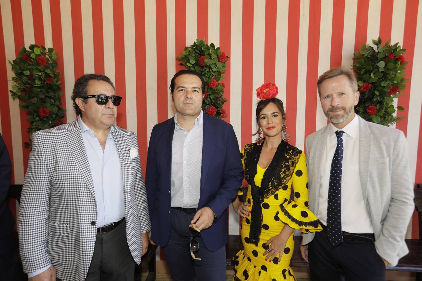 Recepción del Ayuntamiento en la caseta municipal