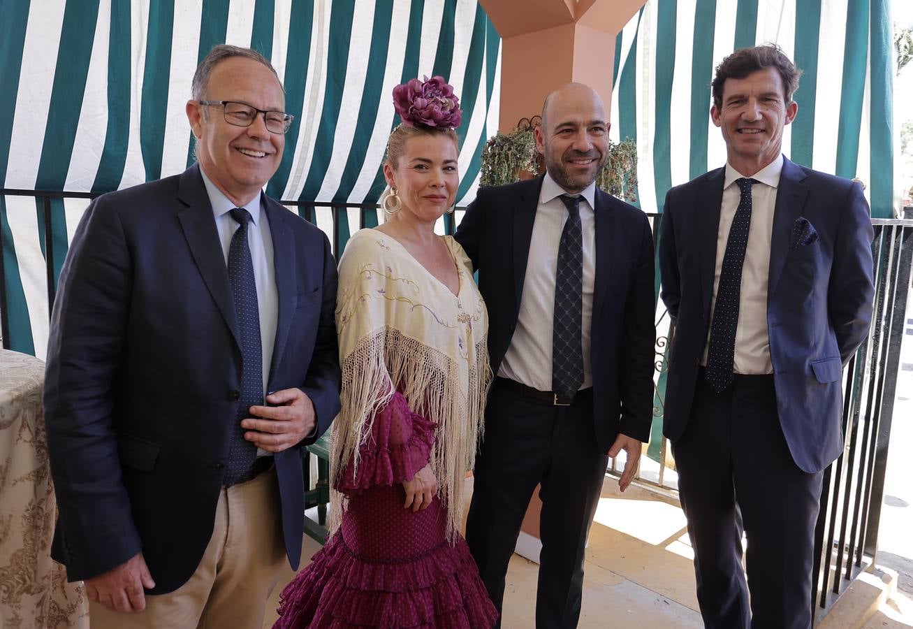Recepción en la caseta del Colegio de Ingenieros Industriales
