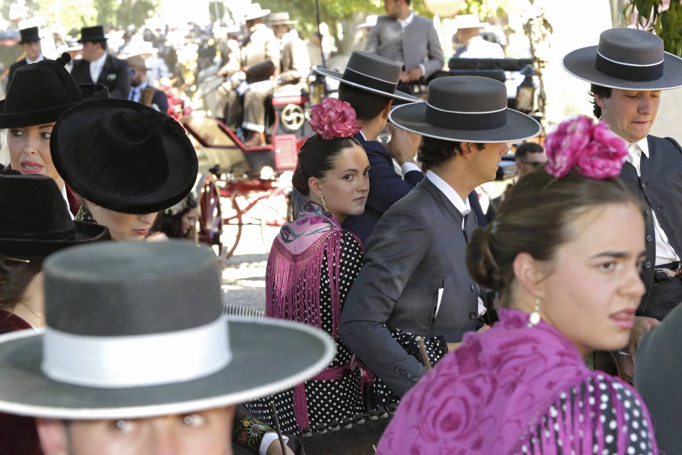 Multitudinaria jornada de Feria, previa al festivo